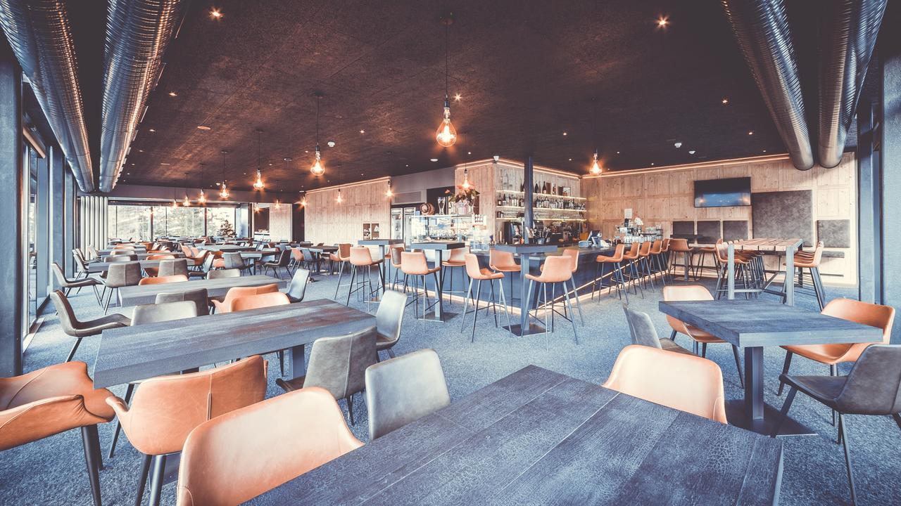 Spaces Hotel Сан-Виджилио-ди-Мареббе Экстерьер фото