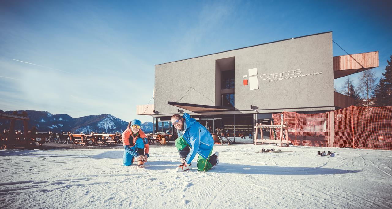 Spaces Hotel Сан-Виджилио-ди-Мареббе Экстерьер фото