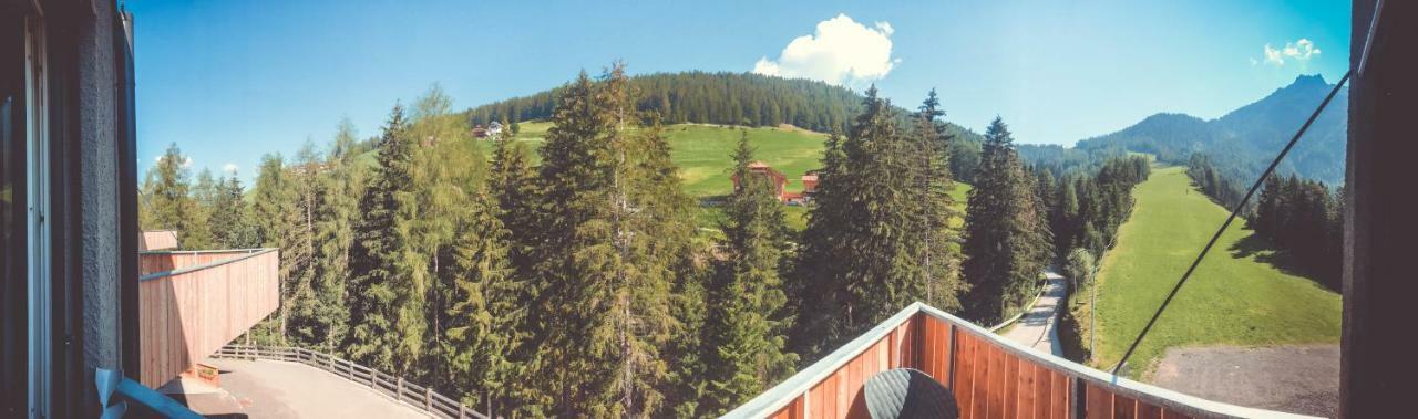 Spaces Hotel Сан-Виджилио-ди-Мареббе Экстерьер фото